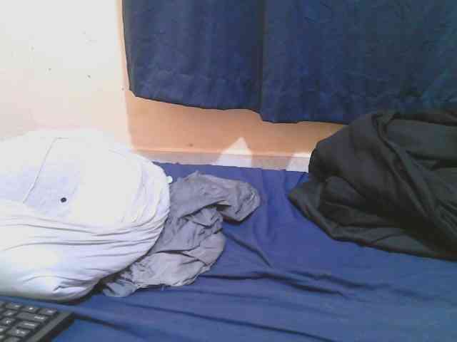 naughty-slender webcam