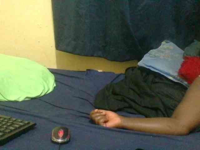 naughty-slender webcam