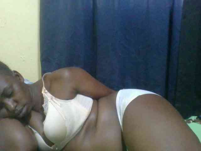 naughty-slender Live Webcam on BongaCams