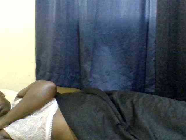 naughty-slender webcam