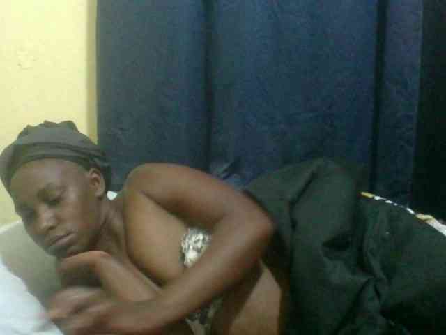 naughty-slender webcam