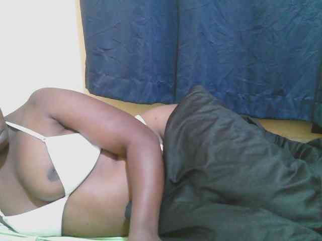 naughty-slender webcam