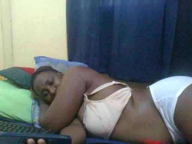 Model: naughty-slender