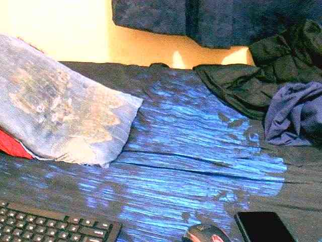 naughty-slender webcam