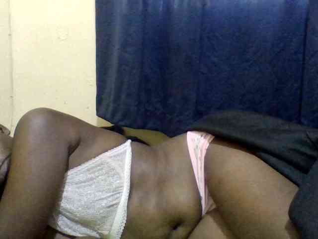 naughty-slender webcam