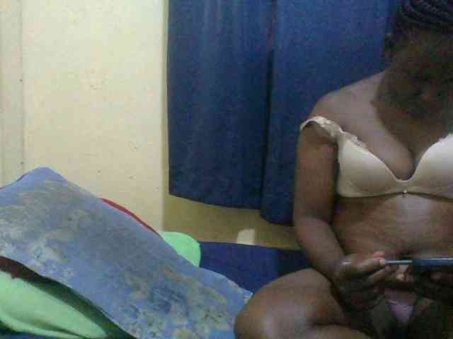 Modelo: naughty-slender