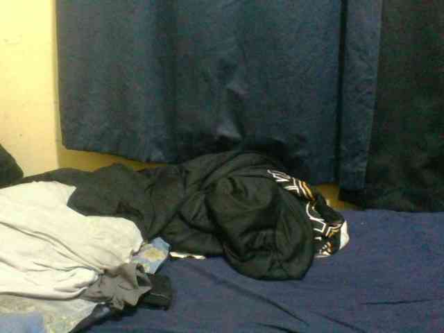naughty-slender webcam
