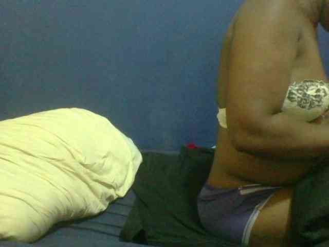 naughty-slender webcam