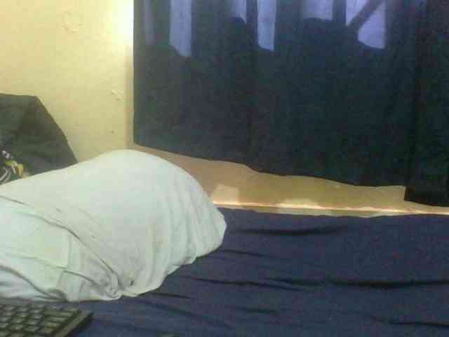 naughty-slender webcam