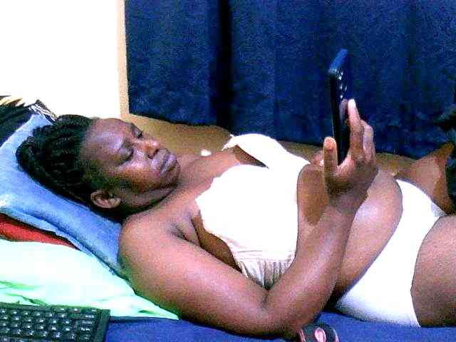 naughty-slender webcam