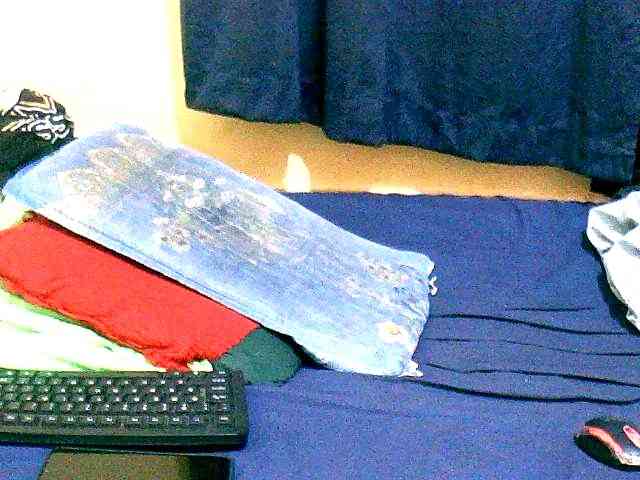naughty-slender webcam