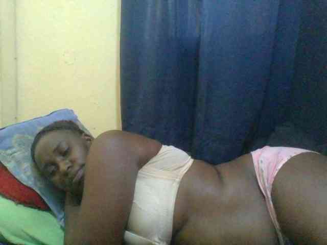 Modelo: naughty-slender