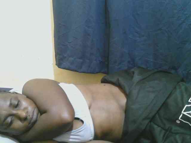 naughty-slender webcam