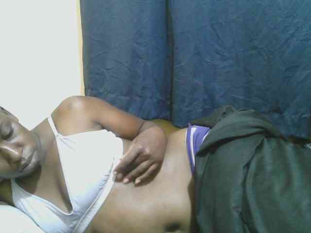 naughty-slender webcam