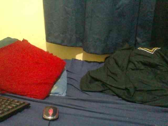 naughty-slender webcam