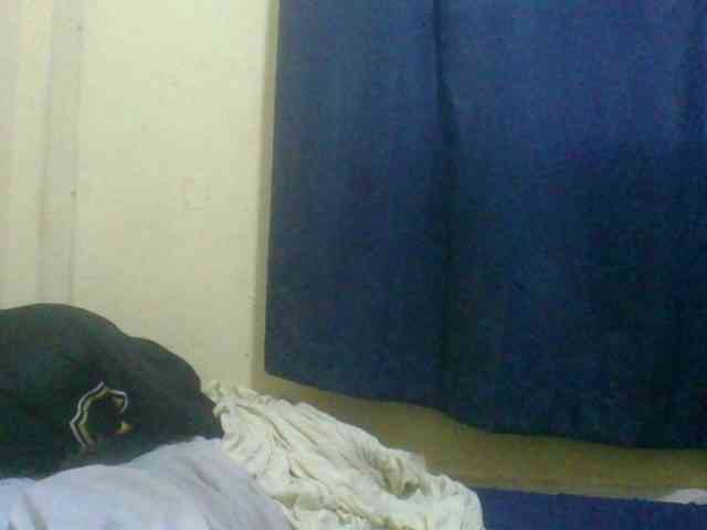 naughty-slender webcam