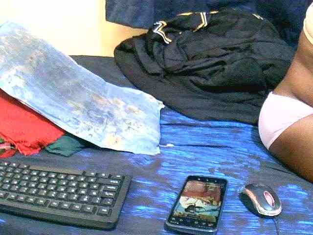 naughty-slender webcam