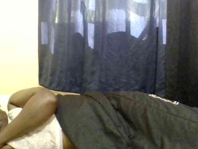 naughty-slender webcam