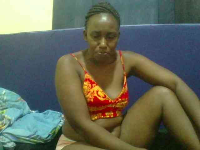 Modelo: naughty-slender