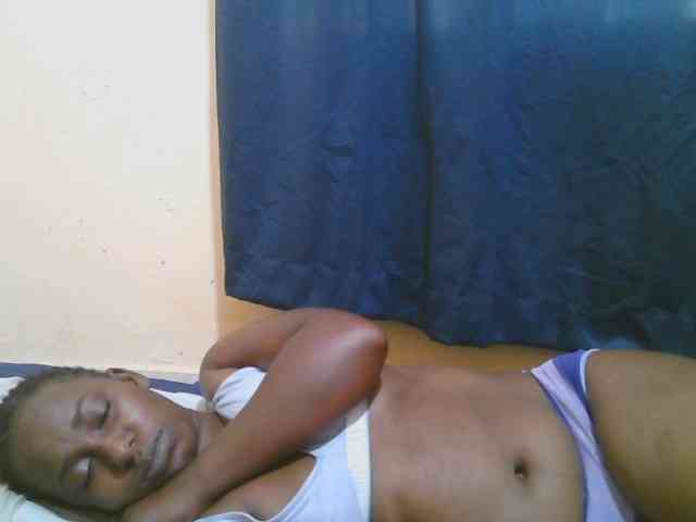 naughty-slender webcam