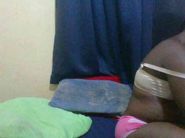 naughty-slender webcam