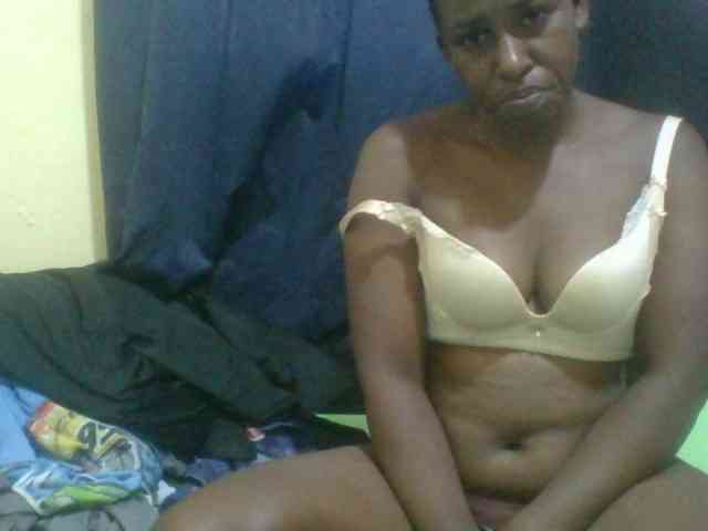 Model: naughty-slender