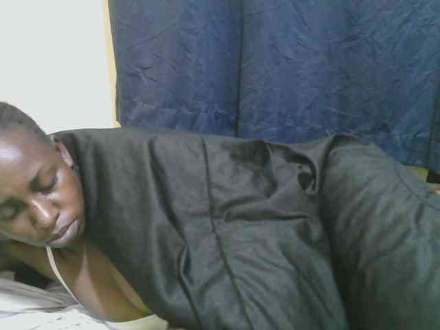 naughty-slender webcam