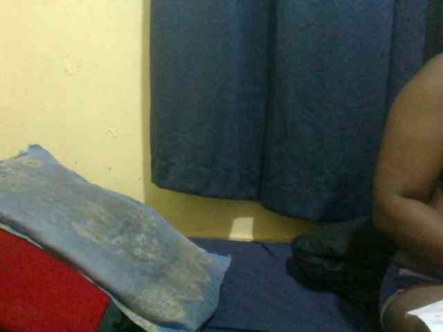 naughty-slender webcam