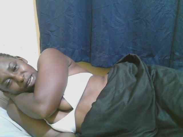 naughty-slender webcam