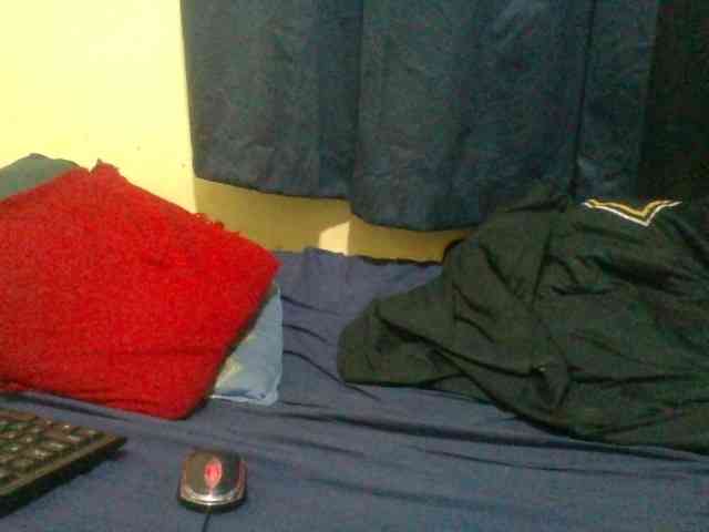 naughty-slender webcam
