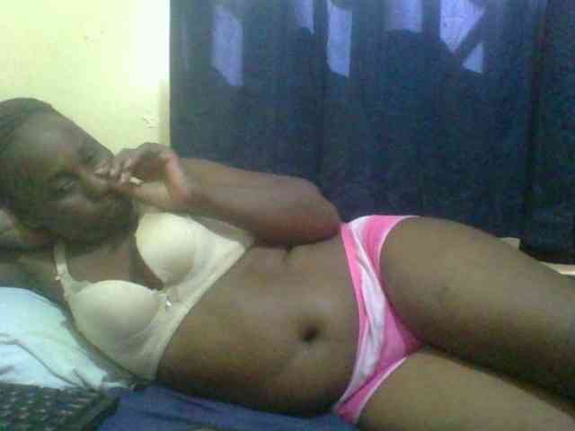 naughty-slender webcam
