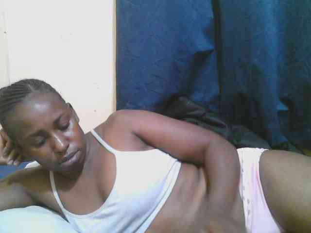 naughty-slender webcam