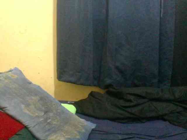 naughty-slender webcam