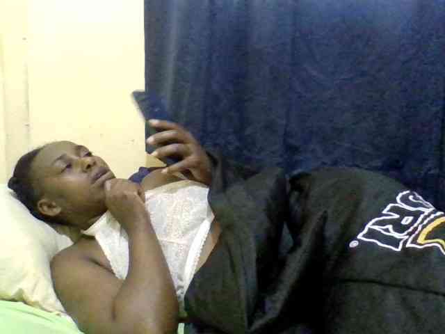 naughty-slender webcam