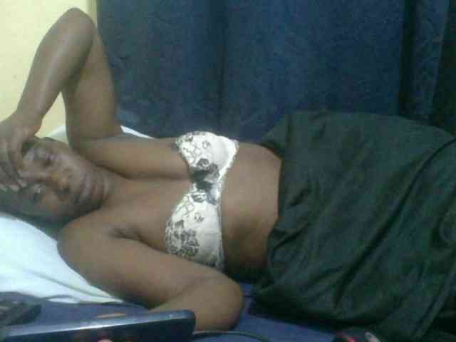 naughty-slender webcam