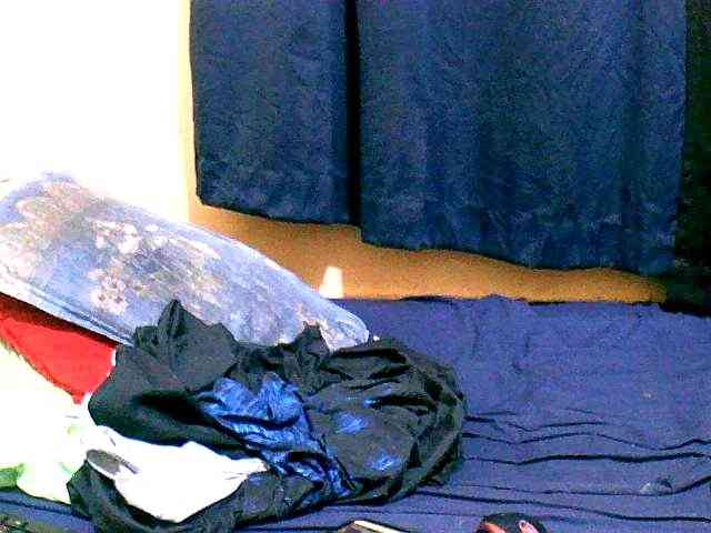 naughty-slender webcam