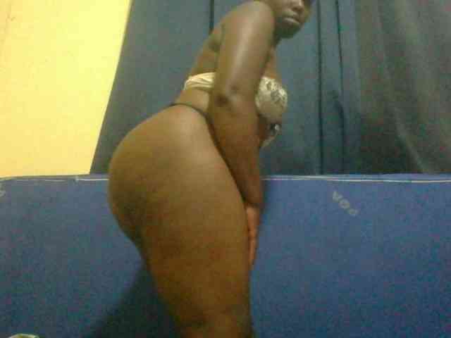 naughty-slender webcam