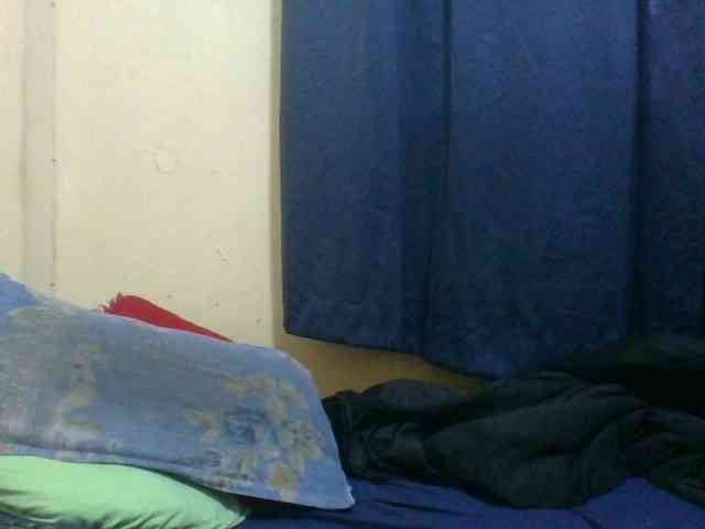 naughty-slender webcam