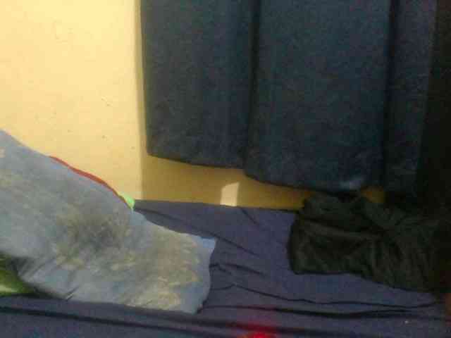naughty-slender webcam