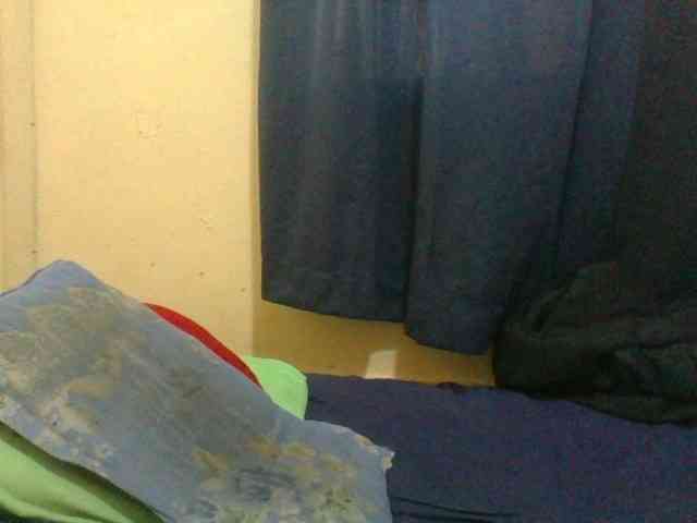 naughty-slender webcam