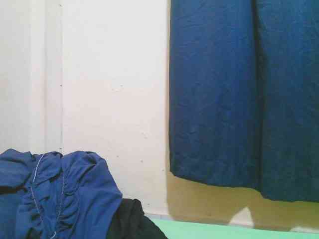 naughty-slender webcam