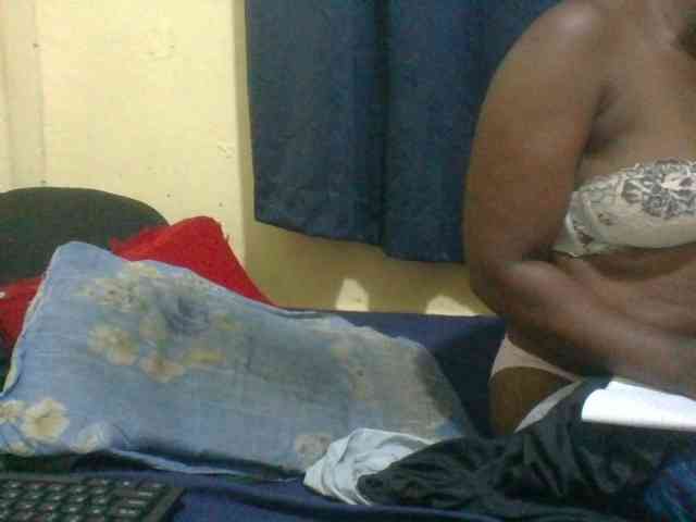 naughty-slender webcam