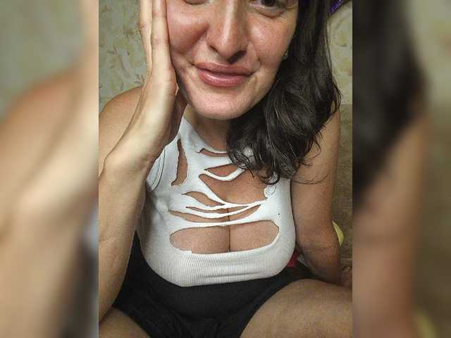 LUKONTA live cam on BongaCams