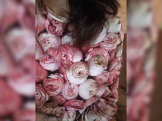 JUICY-JU live cam preview