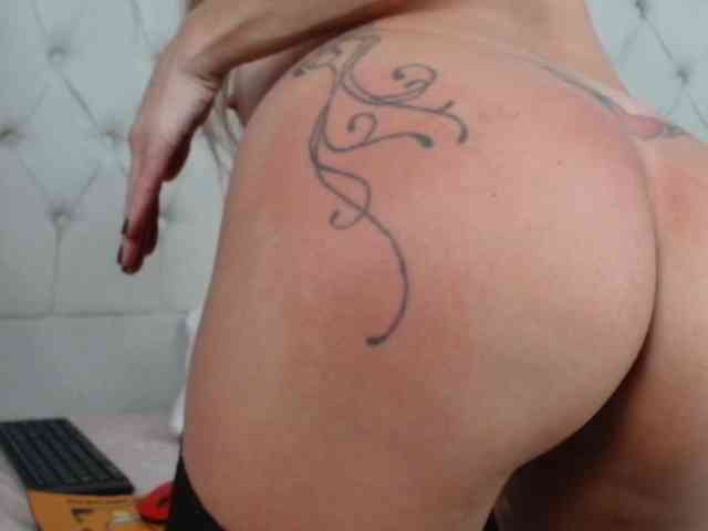 Modelo: Caroll_Ass