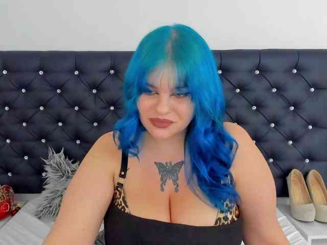Model: LunaSexFantasy