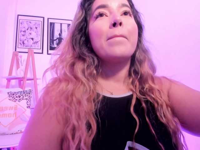 sofihill live cam on BongaCams