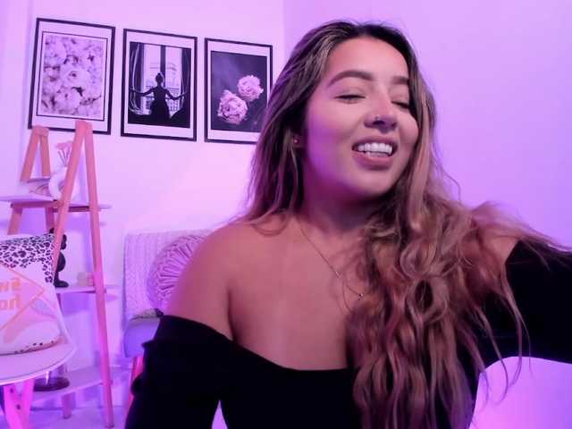 sofihill live webcam show