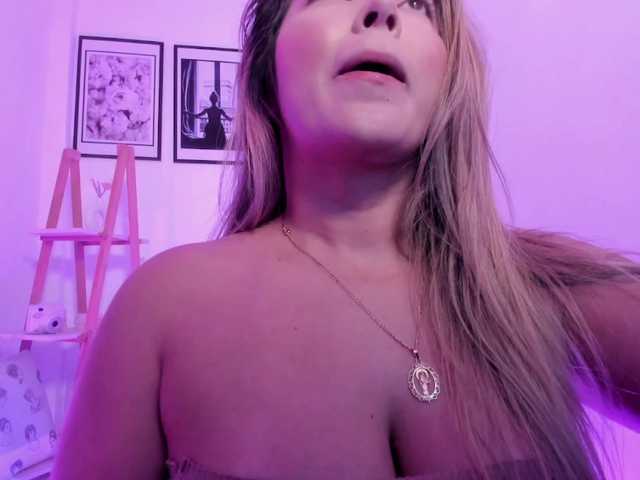 sofihill live webcam show