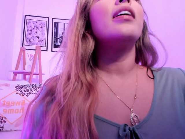 sofihill live cam on BongaCams